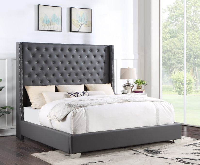 HH400 6FT Gray Faux Leather Diamond Bed -Queen